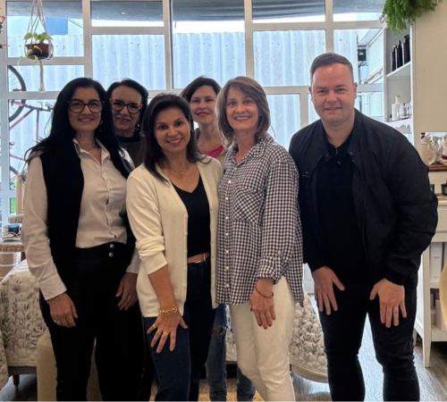 Imagem lateral do serviço Consultoria Empresarial