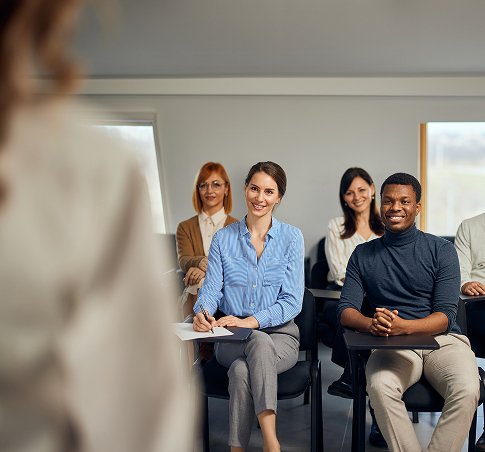 Imagem lateral do serviço Cursos